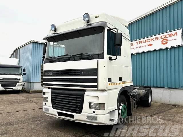 DAF 95.430 XF SPACECAB (EURO 2 / ZF16 MANUAL GEARBOX / Vetopöytäautot