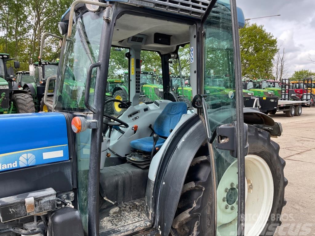 New Holland T 4050 F Traktorit