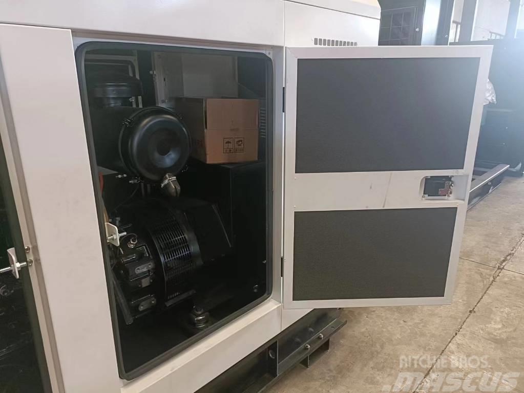 Weichai WP2.3D48E200generator set with the silent box Dieselgeneraattorit