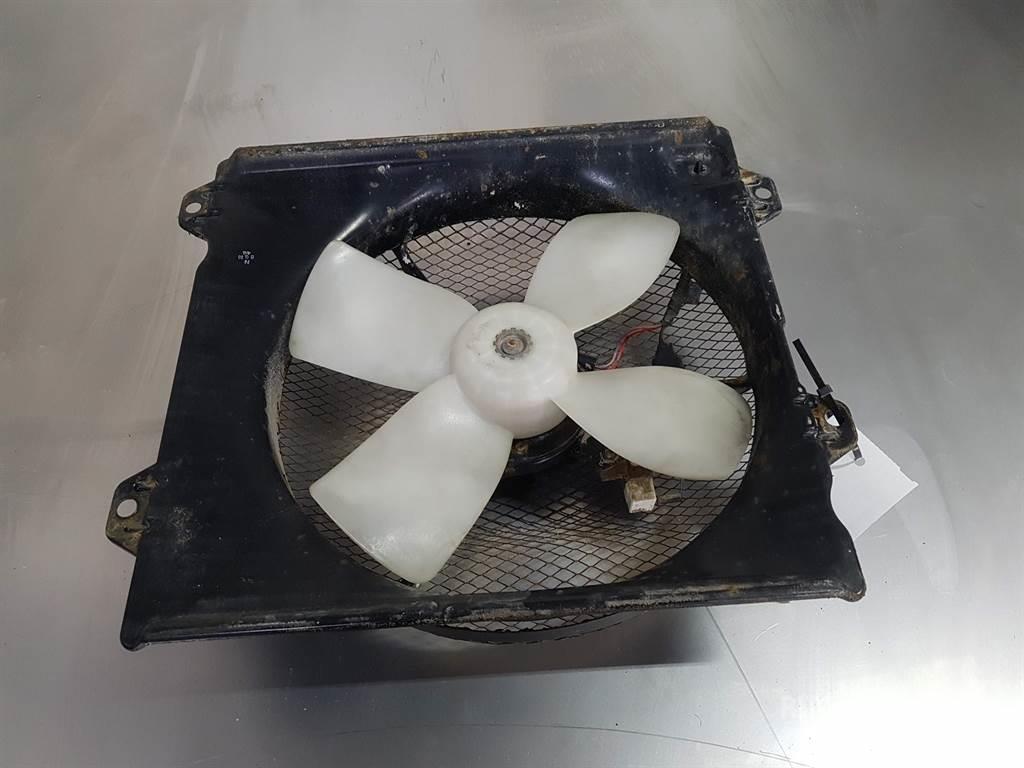 Komatsu WA 320 - 5H - Cooler fan/Kühlerlüfter/Koelvin Hydrauliikka
