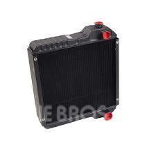 CASE - radiator - 87410096 Moottorit