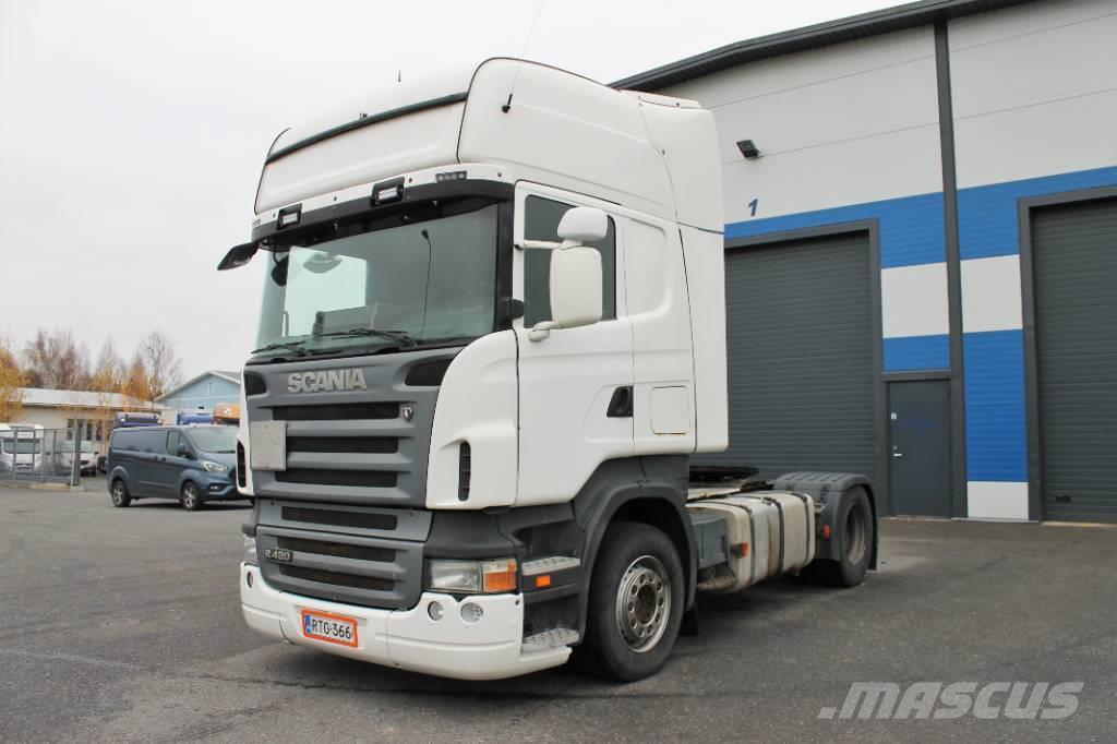 Scania R 420 LA 4x2 Vetopöytäautot