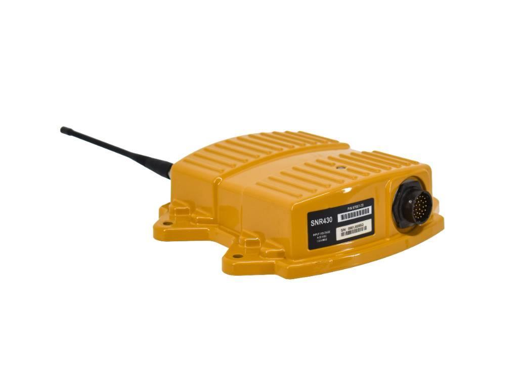CAT SNR430 410-470 MHz Machine Radio, Trimble Muut