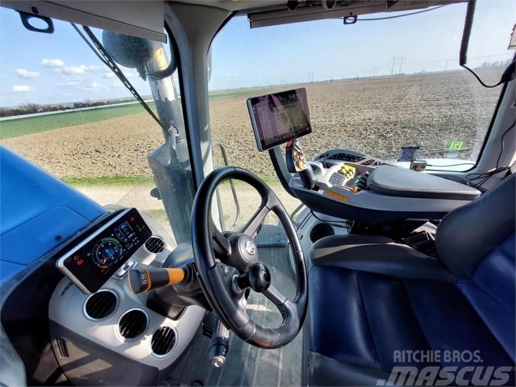 New Holland T 8.410 AC Genesis Traktorit