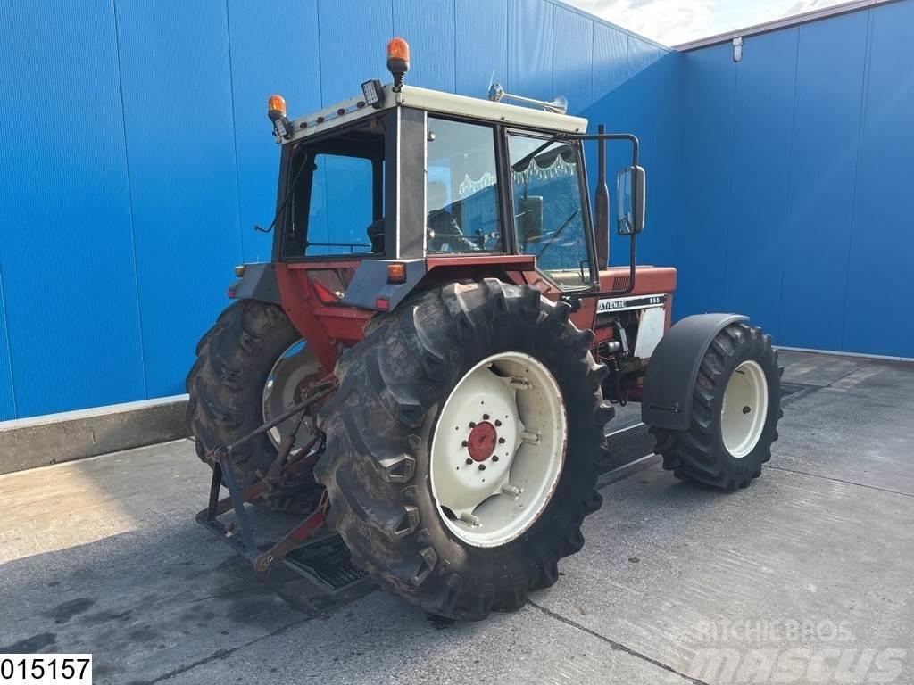 International 955A 4x4, Manual, 67 KW Traktorit