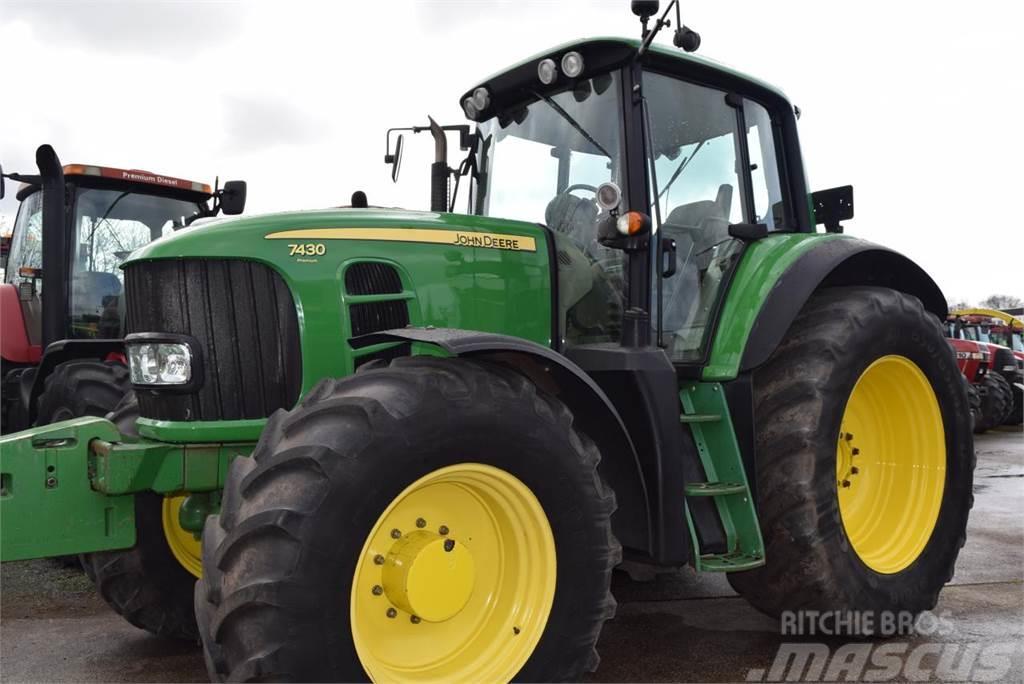 John Deere 7430 Premium TLS Traktorit