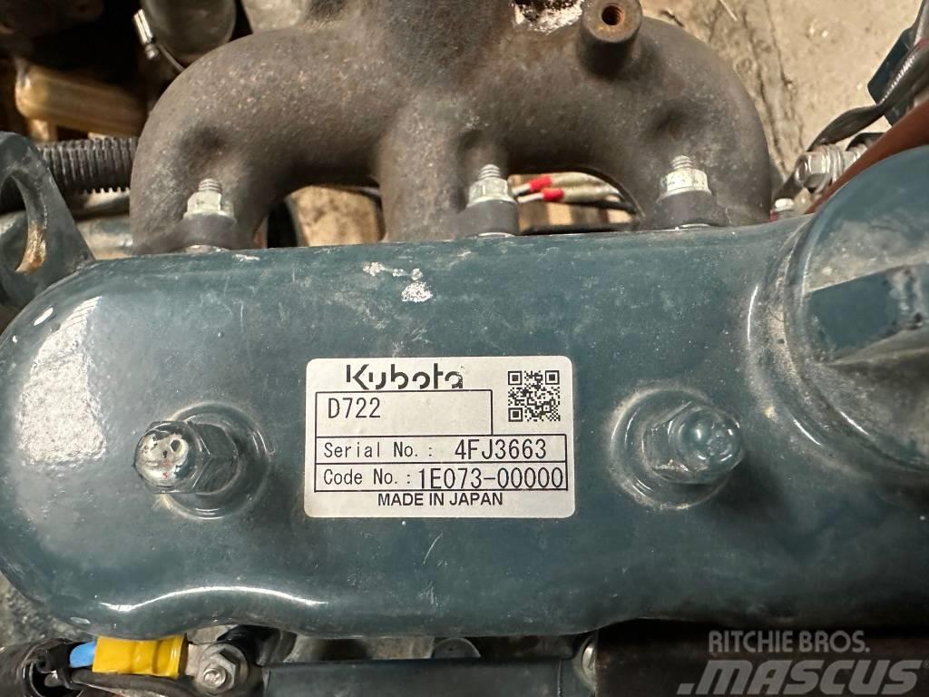 Kubota D 722 ENGINE Moottorit
