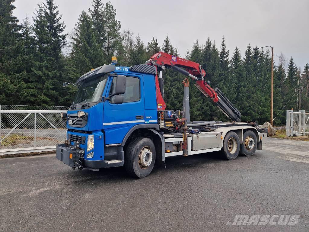 Volvo Nosturiauto Auravarustuksella FM380 6X2*4 Nosturiautot