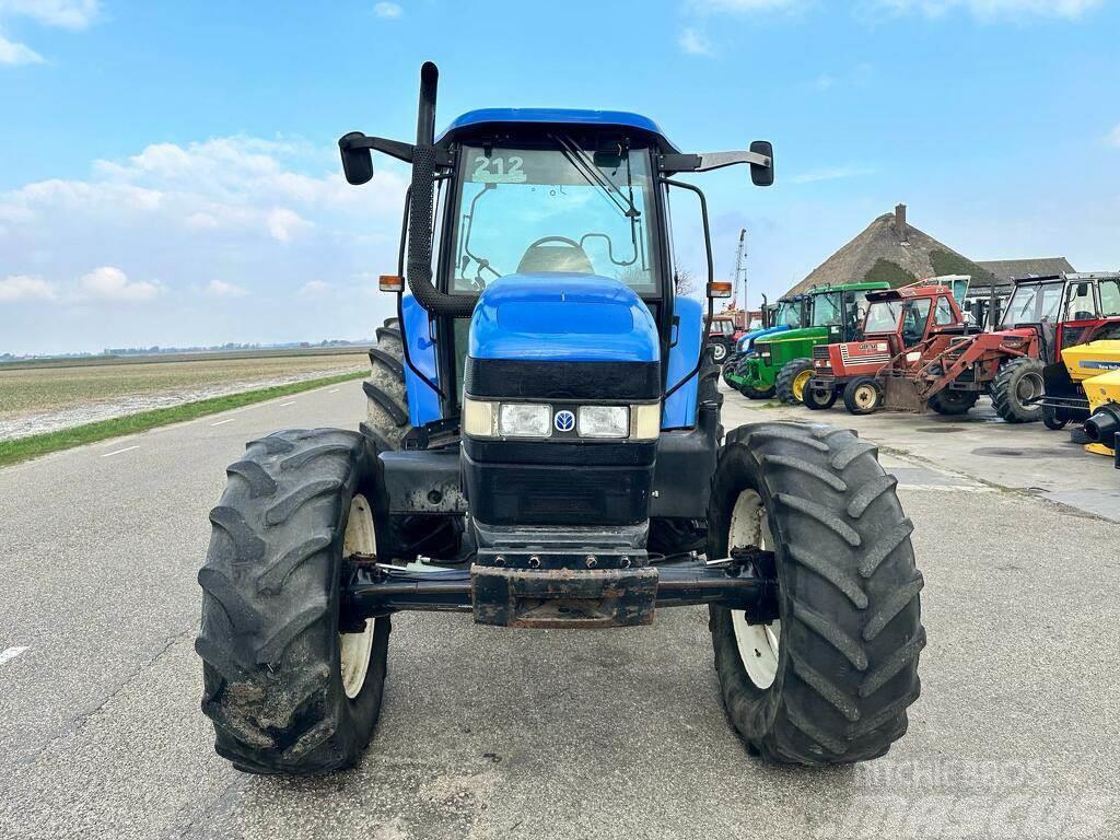 New Holland TM140 Traktorit