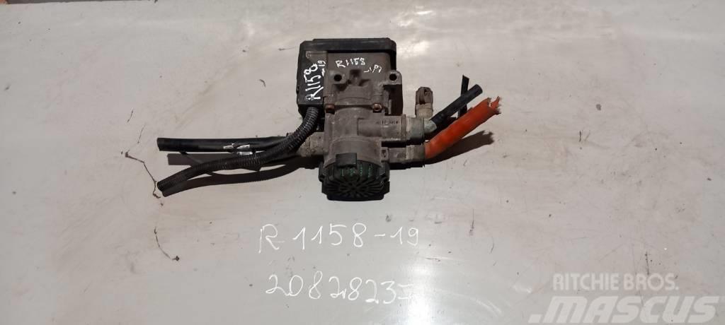 Renault Midlum 180 EBS brake valve 20828237 Jarrut