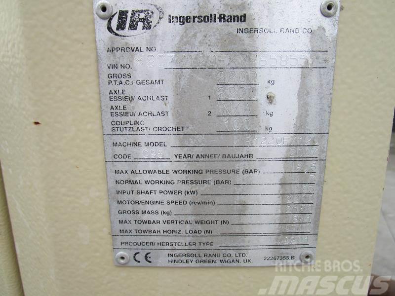 Ingersoll Rand 7 / 120 Kompressorit
