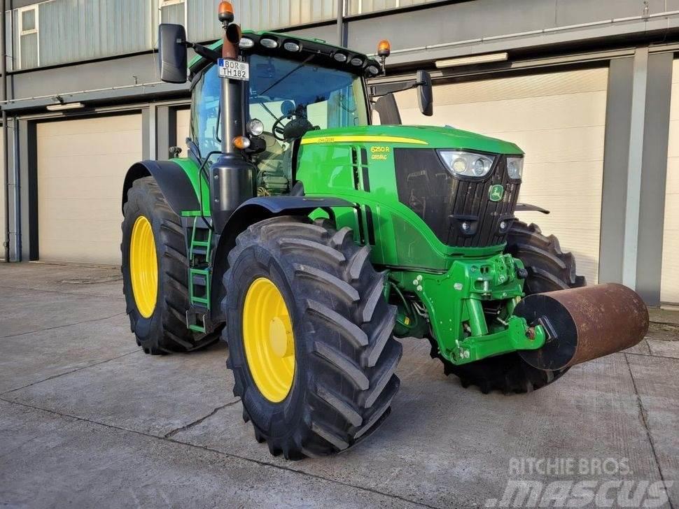 John Deere 6250R *Kundenauftrag* Traktorit