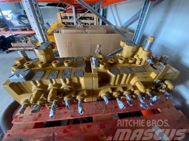 CAT 349E for Parts Hydrauliikka