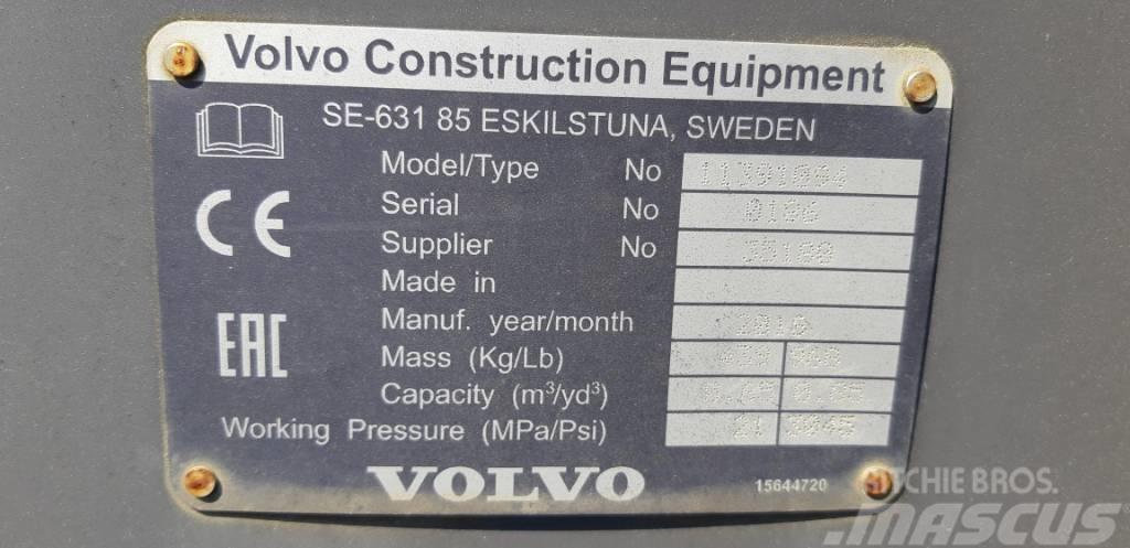 Volvo L20-P 4in1 Schaufel #A-3171 Kauhat