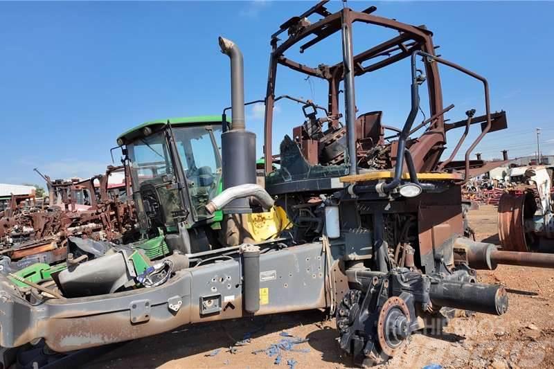 Challenger MT755 Tractor Now stripping for spares. Traktorit