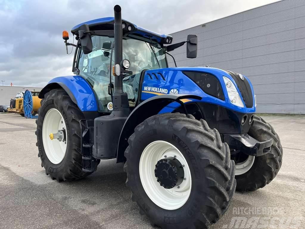 New Holland T7.245 Traktorit