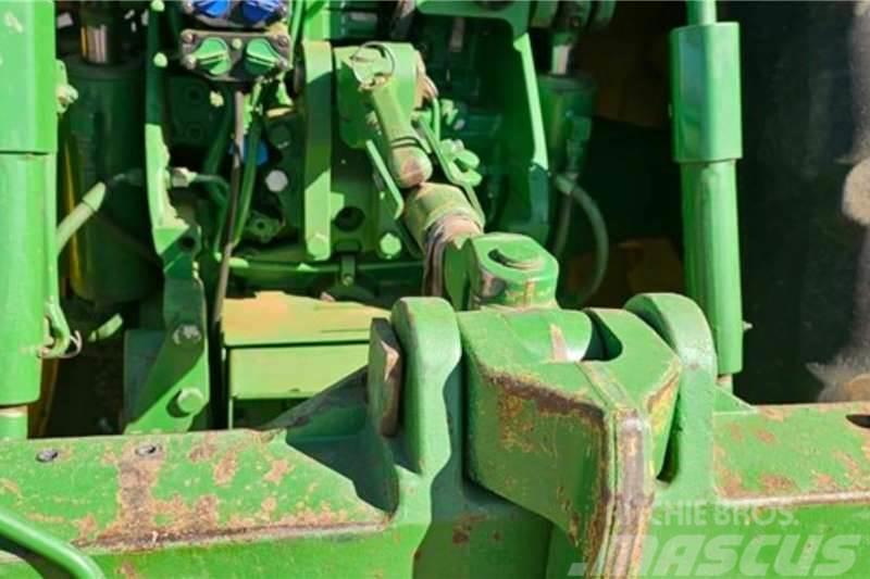 John Deere 8345R Traktorit