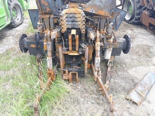 Valtra T 151 2007r.Parts Traktorit