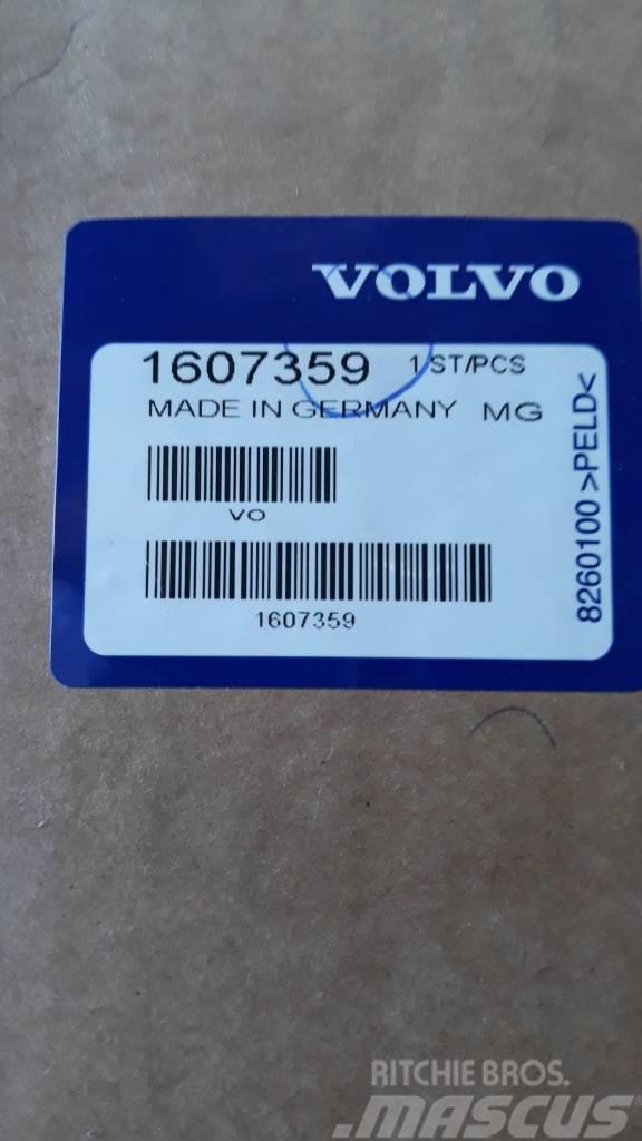 Volvo STEERING WHEEL 1607359 Ohjaamot ja sisustat