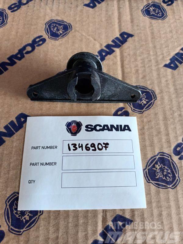 Scania DRIVER 1346907 Ohjaamot ja sisustat