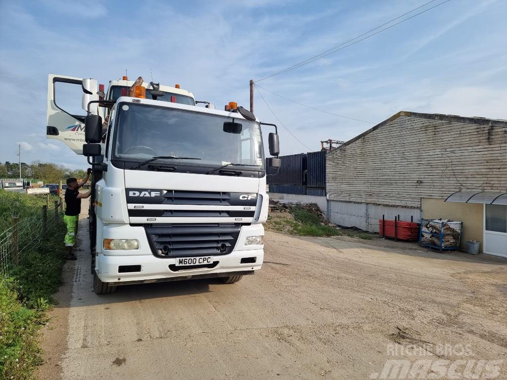 DAF CF85.380 plant lorry with crane Nosturiautot