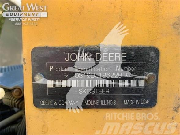 John Deere 319D Liukuohjatut kuormaajat