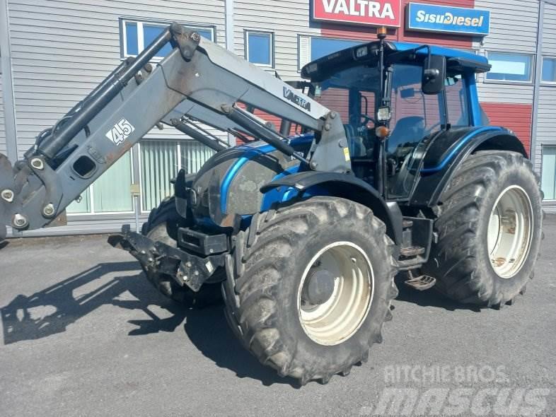 Valtra N121 HT Traktorit