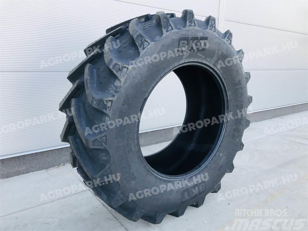 BKT tire in size 710/70R42 Renkaat ja vanteet