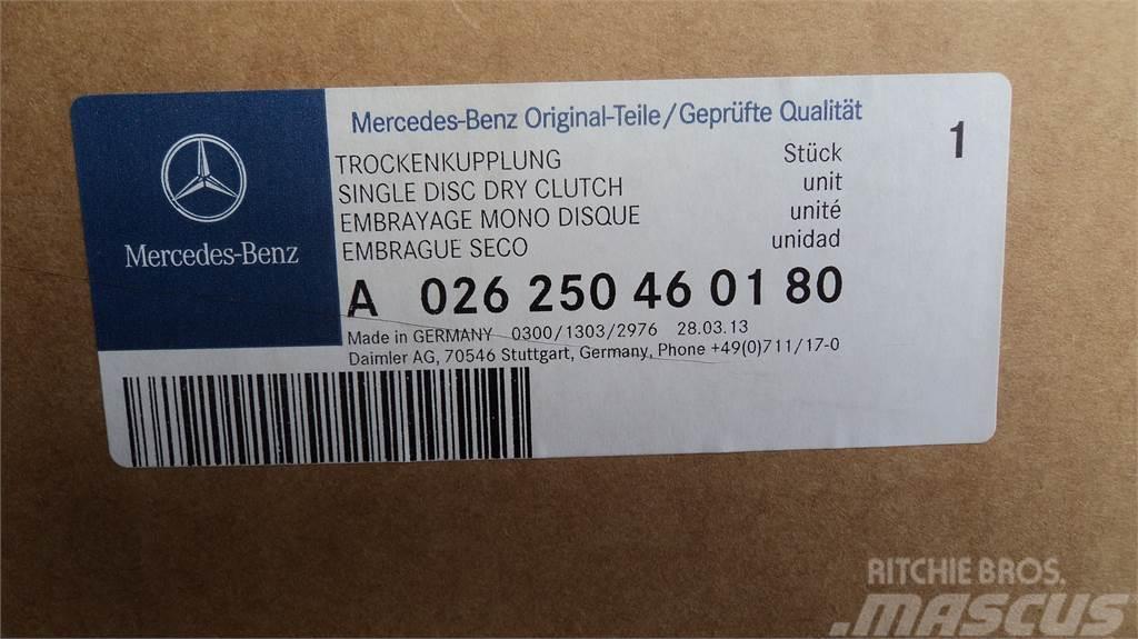 Mercedes-Benz EMBREAGEM MB A0242507401080 Muut