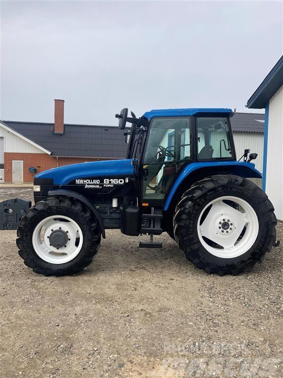 New Holland 8160 Traktorit