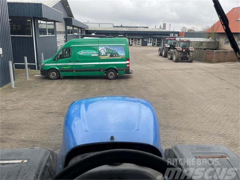 New Holland 8040 Affjedret foraksel Traktorit