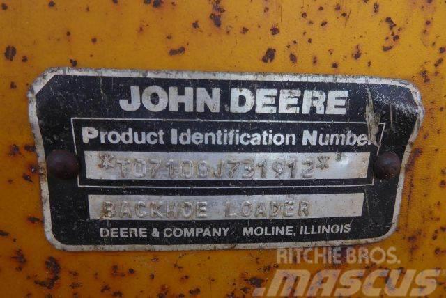 John Deere 710B Kaivurikuormaajat