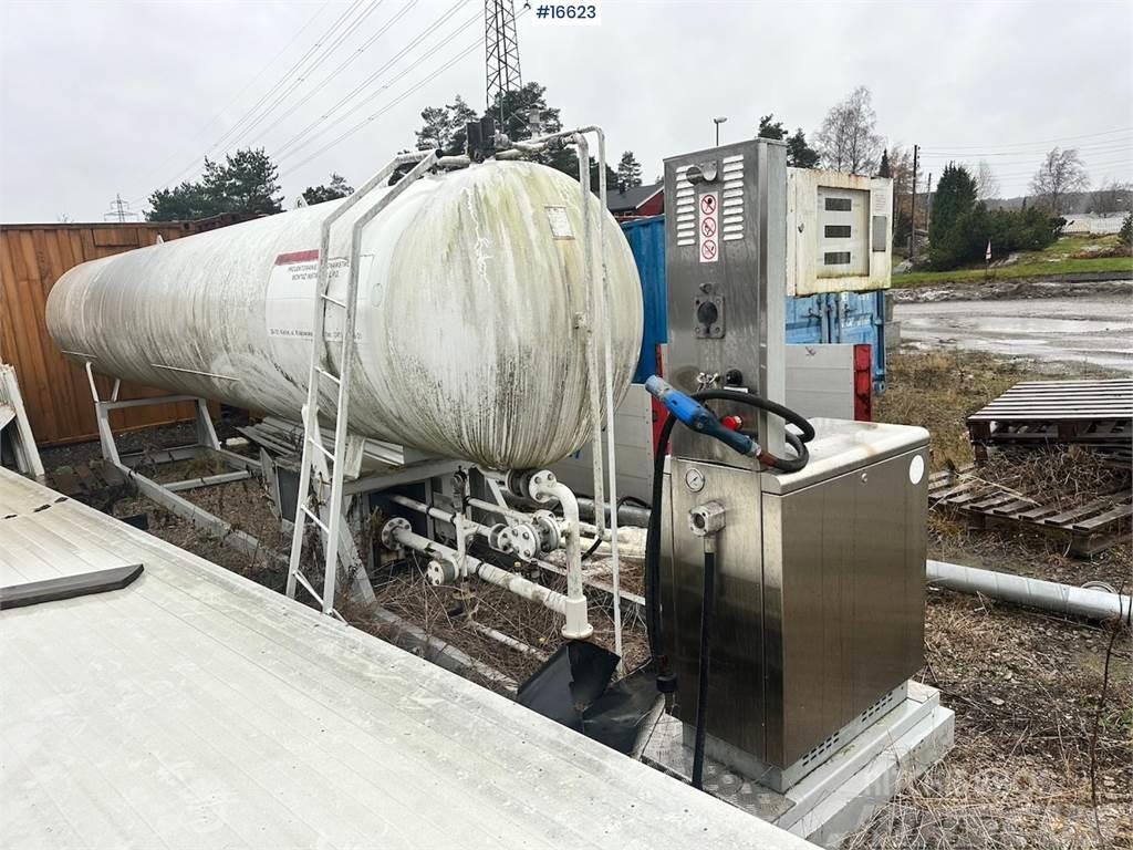  VPS Gas tank w/ pump Muut
