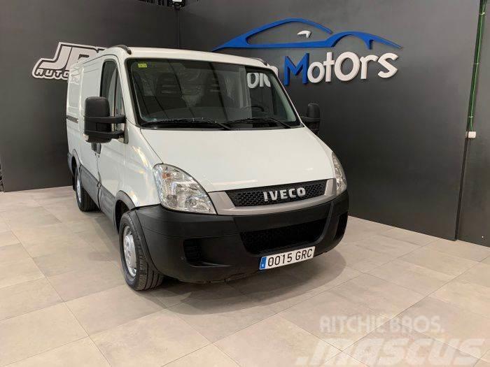 Iveco Daily Ch.DCb. 35S11D Transversal 3450RS Pakettiautot