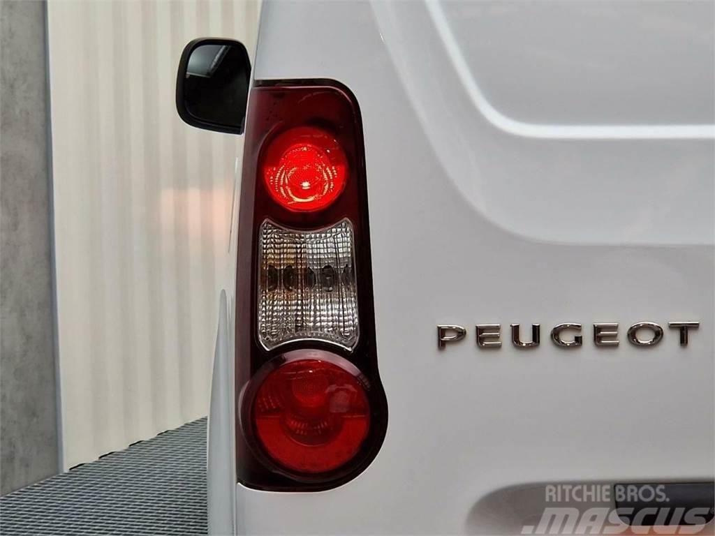 Peugeot Partner 1.6 HDI 100CV L1 CONFORT Pakettiautot