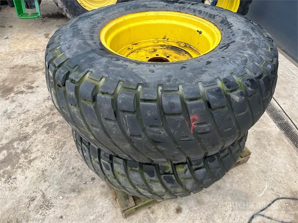 John Deere Grass wheels and tyres Muut maatalouskoneet