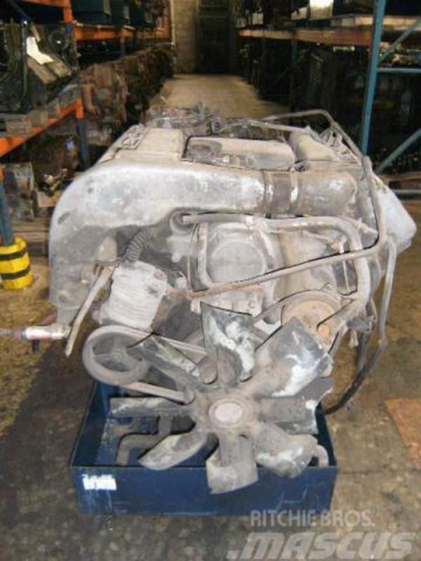 MAN D 2858 MX - 8 Zyl. V-Motor - 304 PS D2858MX Motor Moottorit