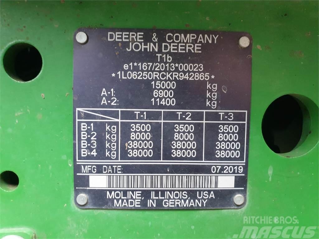 John Deere 6250R Traktorit