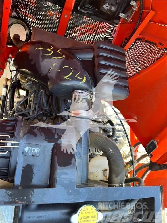 Kubota BX23S Traktorit