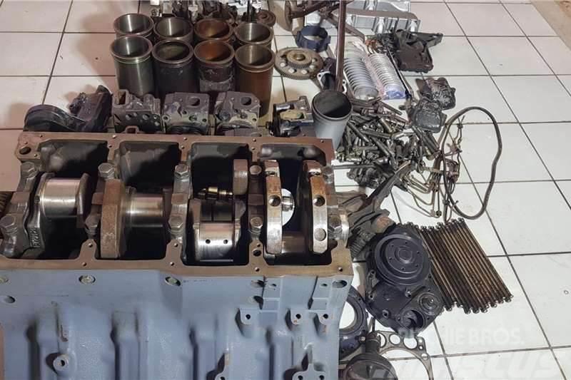 Mercedes-Benz OM 402 T Engine Stripping For Spares Muut kuorma-autot