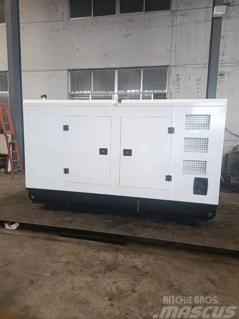 Cummins 120kw 150kva generator set with silent box Dieselgeneraattorit