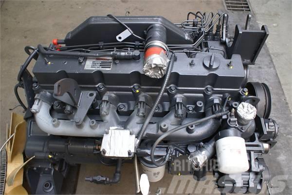 Komatsu S6D114 E1 Moottorit
