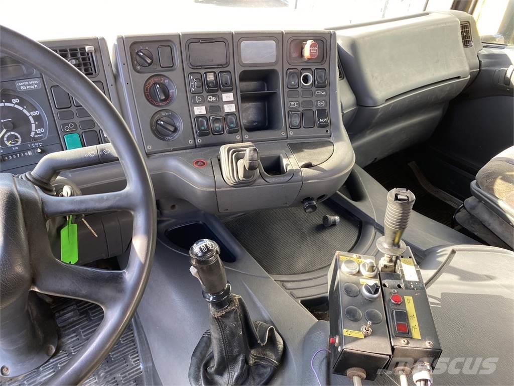 Scania R 124 6X2 Vaihtolava-autot