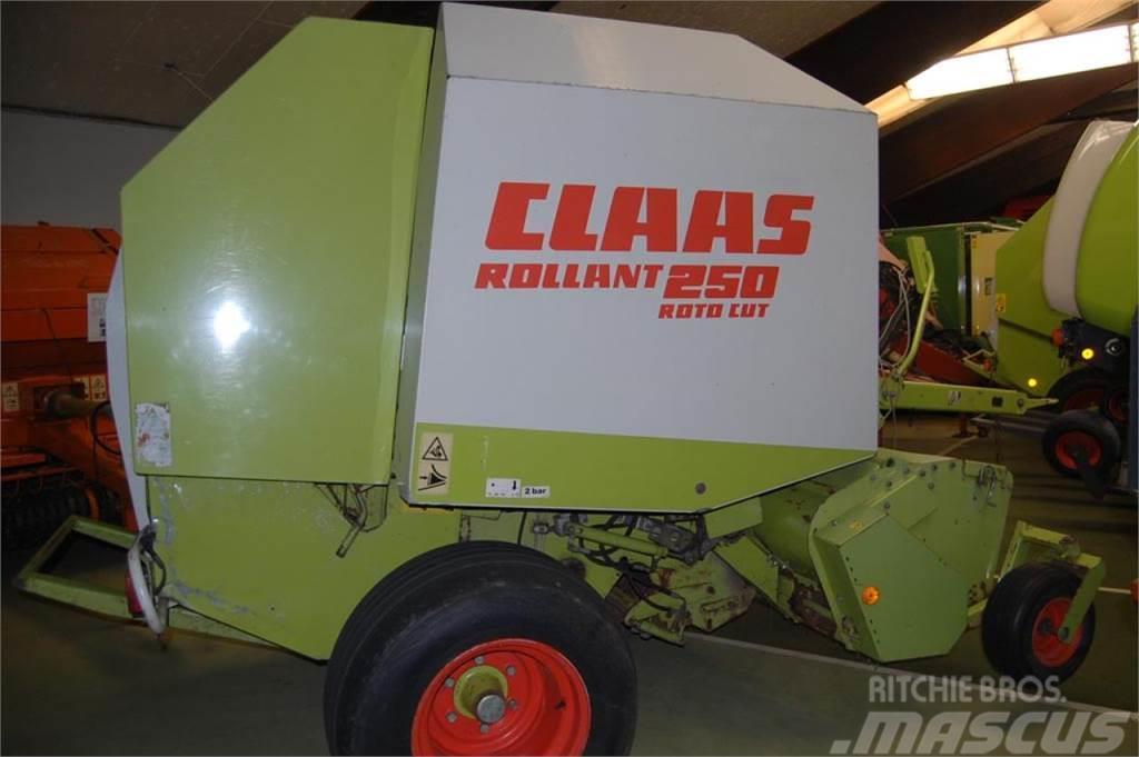 CLAAS Rollant 250 RC Pyöröpaalaimet