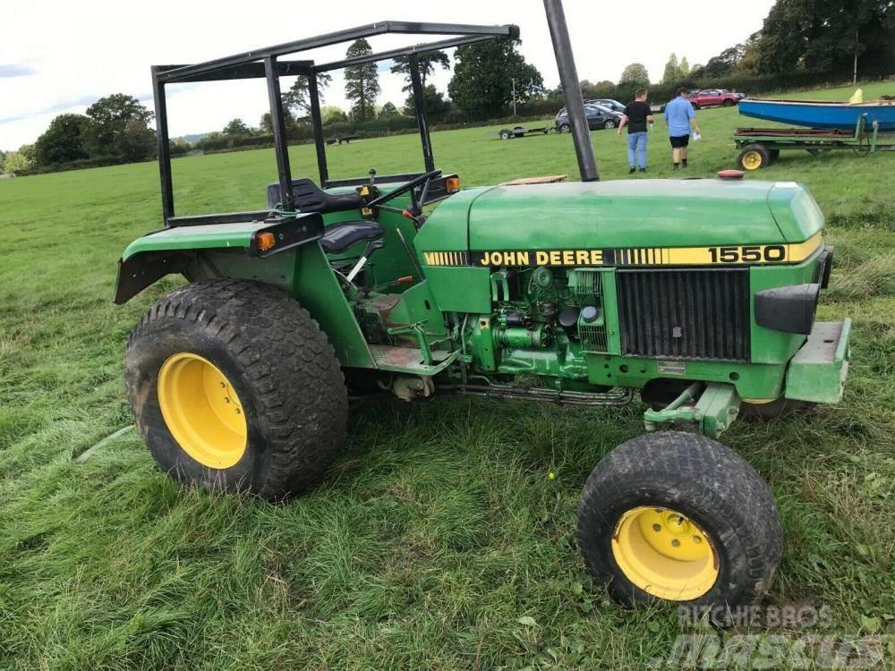 John Deere 1550 Tractor £6450 Traktorit