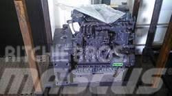 Kubota V3307TCR-SSV75-2C/SVL75-2 Rebuilt Engine Moottorit