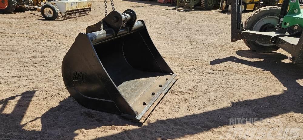  62 inch Excavator Grading Bucket Muut