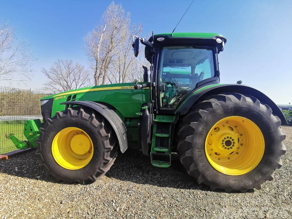 John Deere 8370 R Traktorit