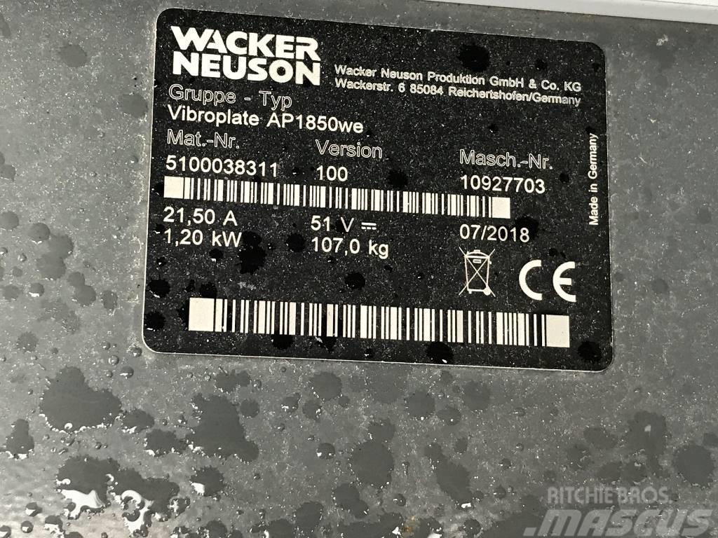 Wacker Neuson AP1850we Tärylevyt