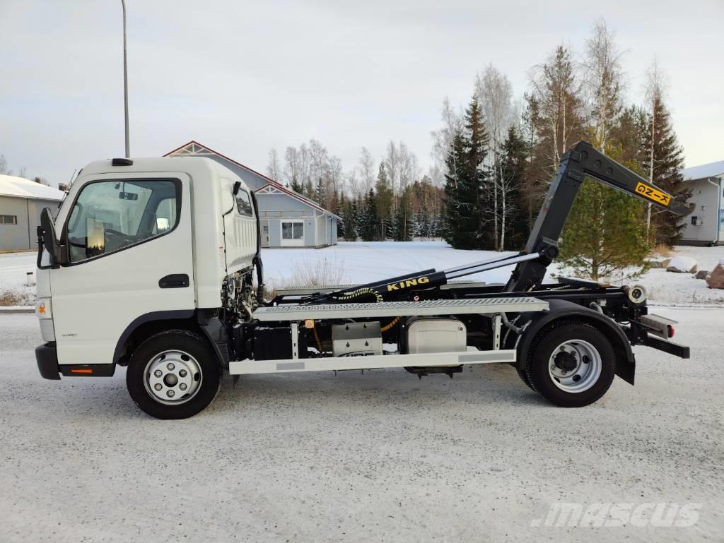Mitsubishi Fuso Koukkulava kuorma-autot